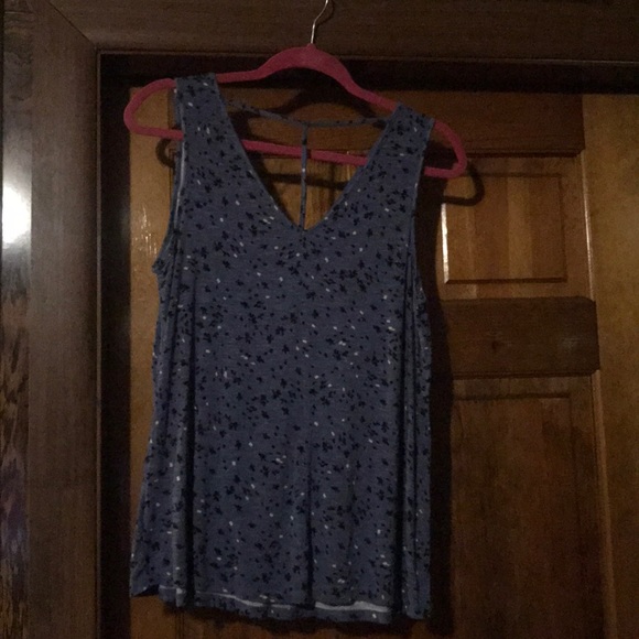 Sleeveless blue floral top - Picture 2 of 2